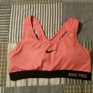 Nike Pro Dri Fit Sports Bra